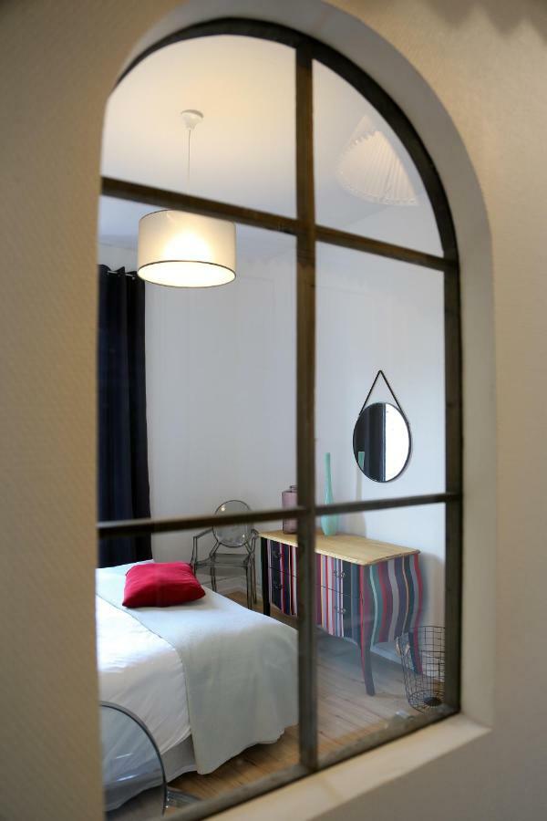 Troisieme Droite Hotel Cahors Buitenkant foto