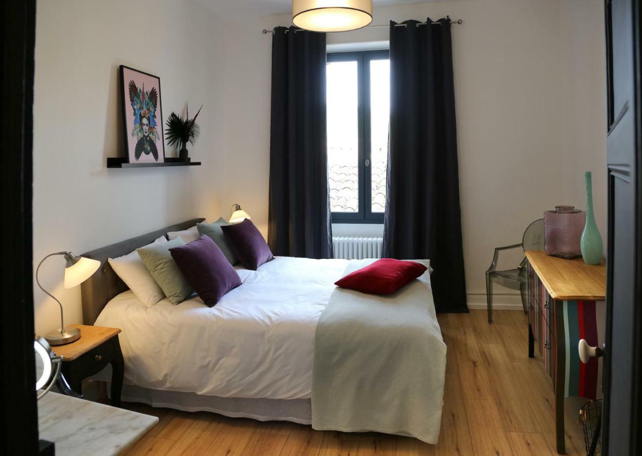 Troisieme Droite Hotel Cahors Buitenkant foto